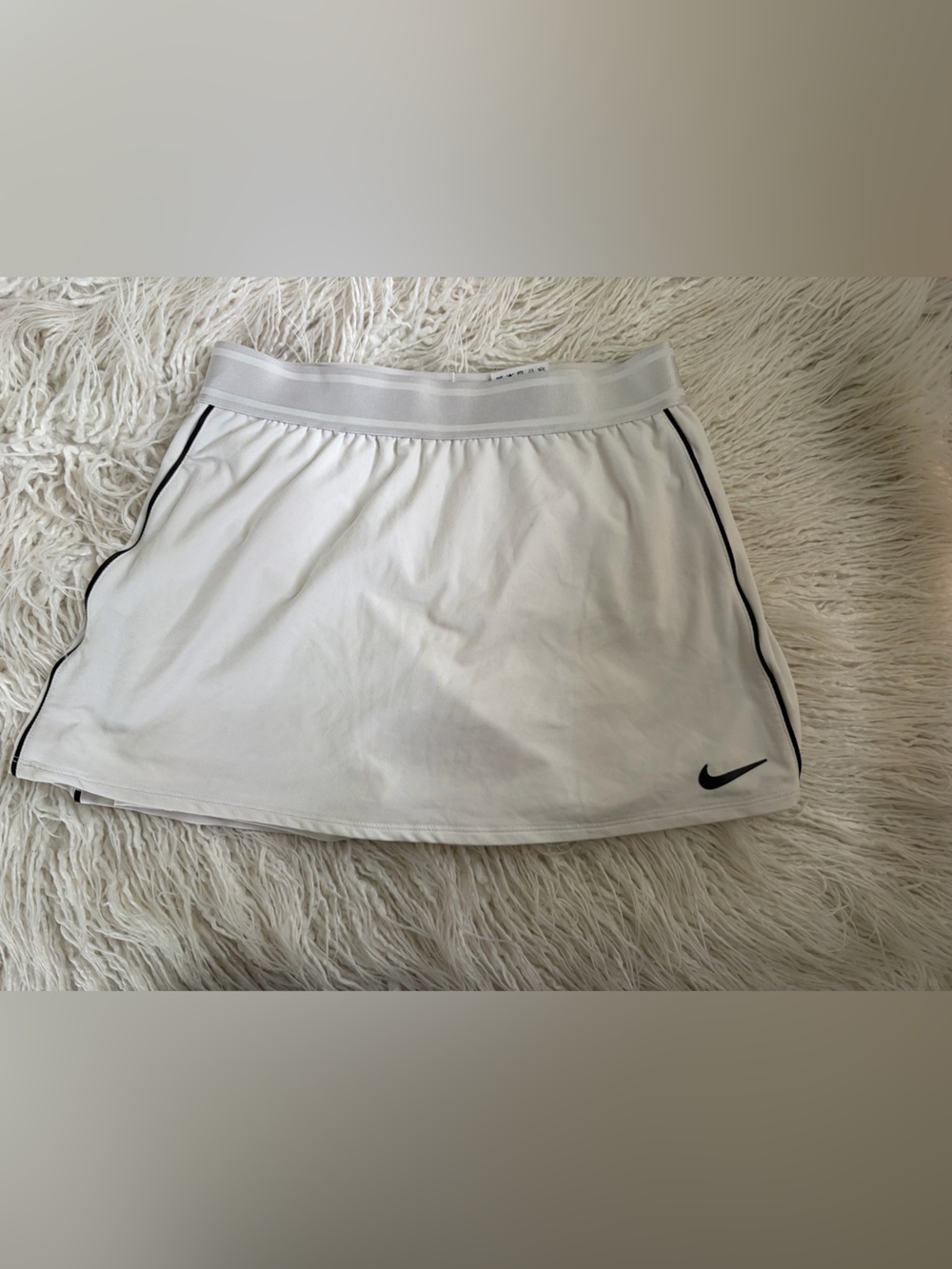 Nike White Skater Tennis Skirt with Black Piping